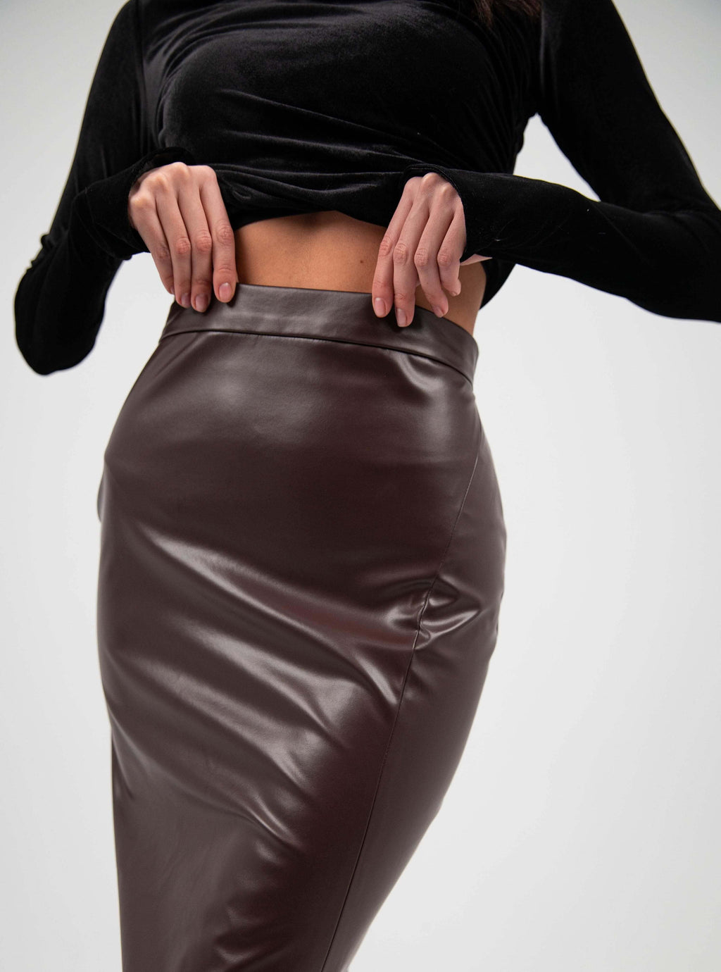 FAUX LEATHER SPLIT HIGH WAISTED SKIRT
