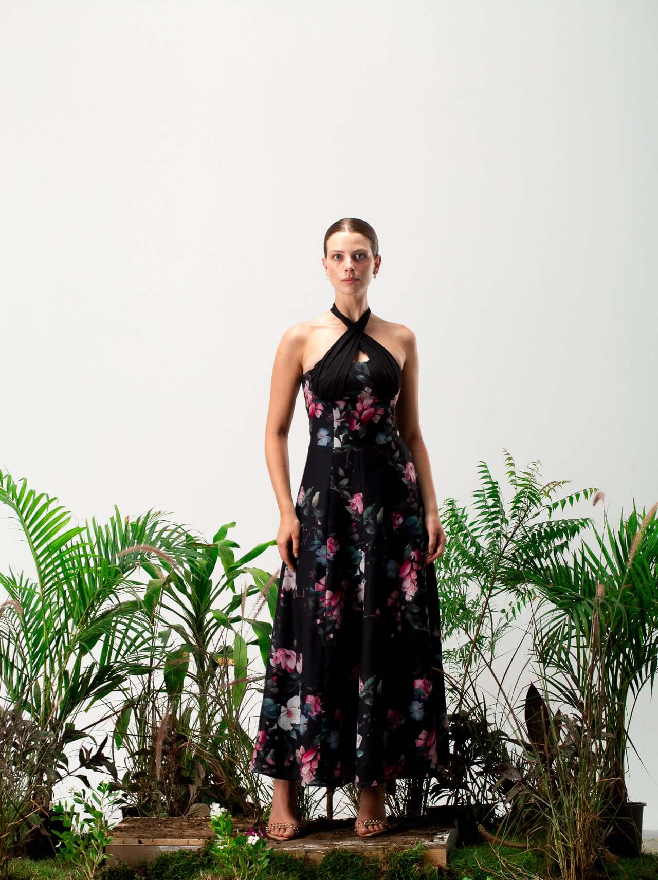 Bellie Linen Floral Dress