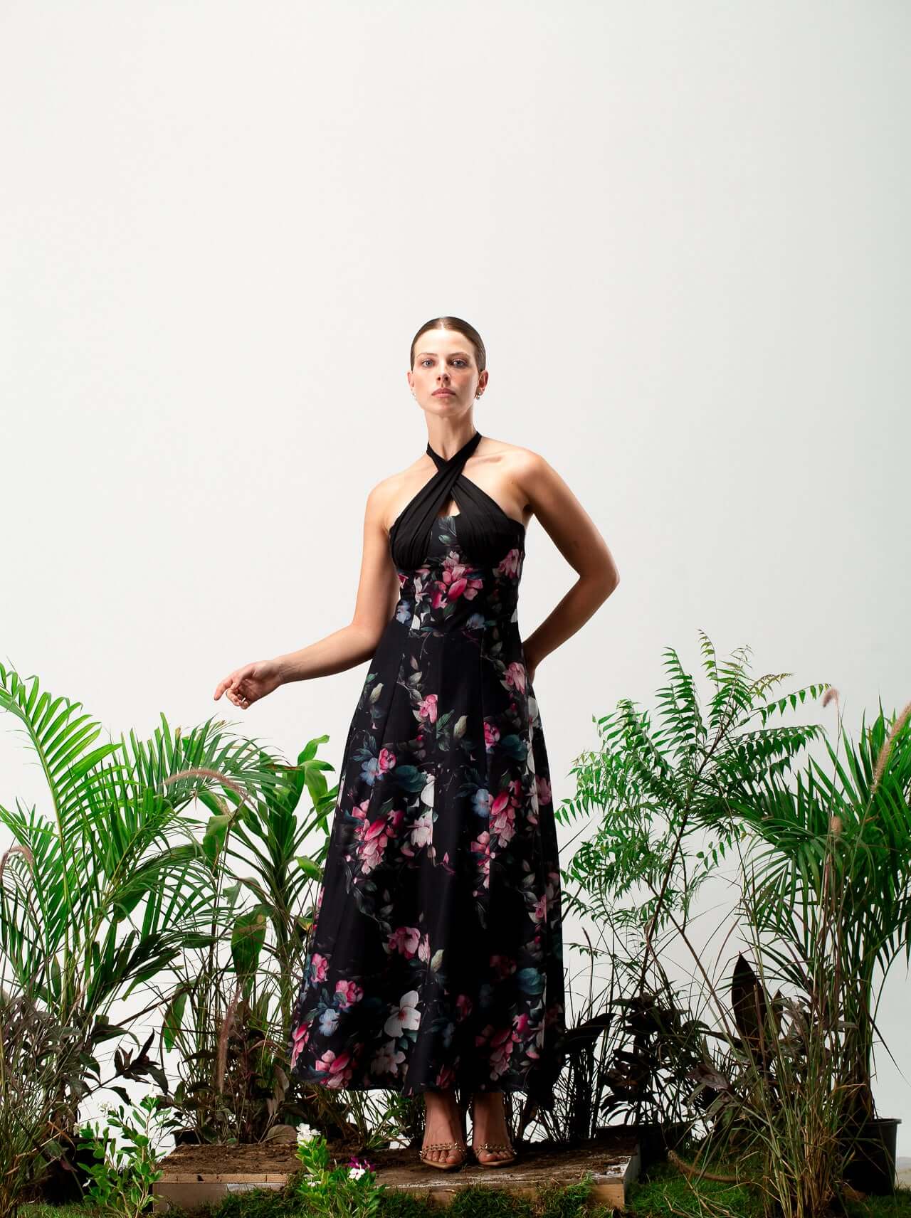 Bellie Linen Floral Dress