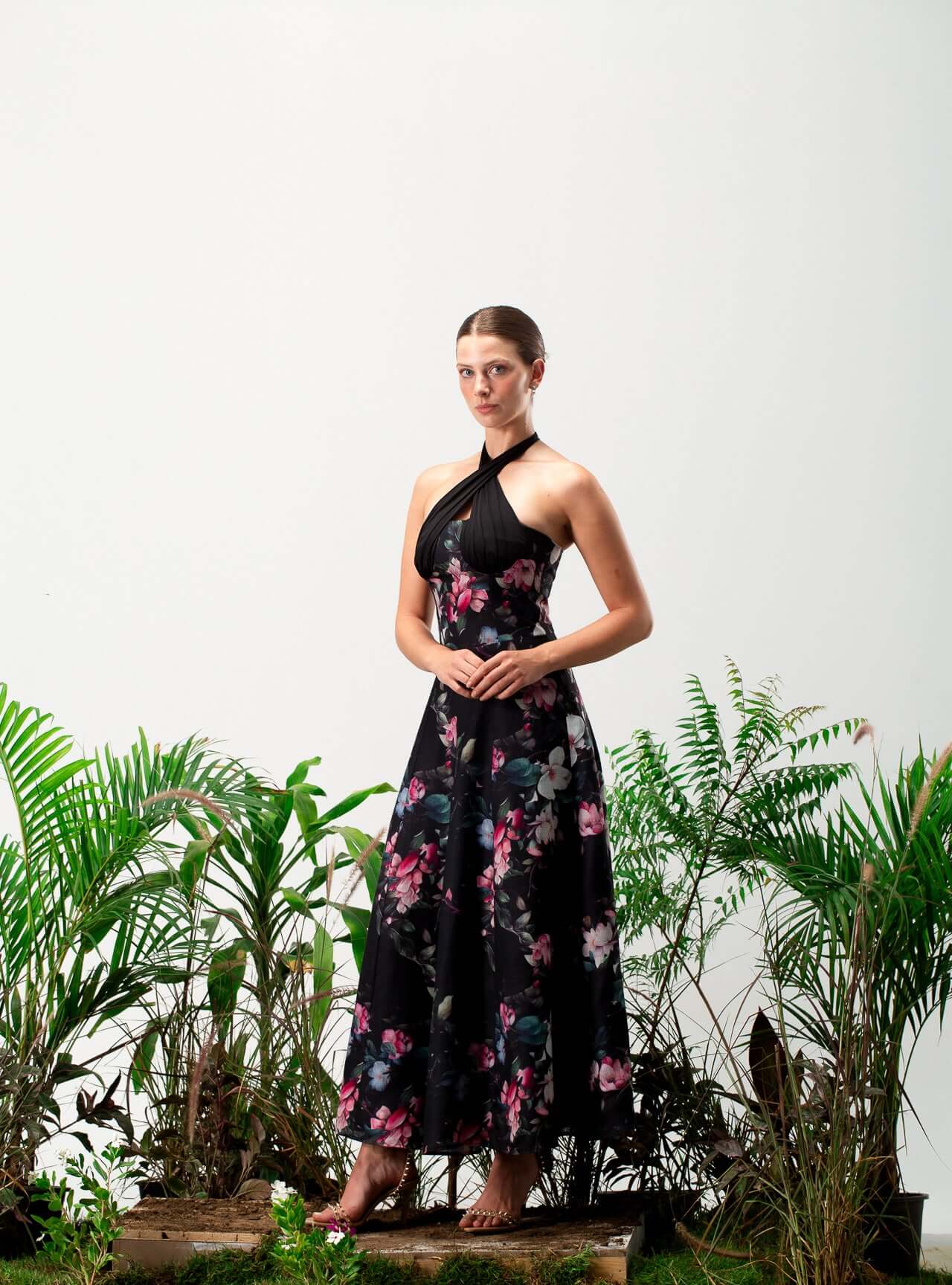 Bellie Linen Floral Dress